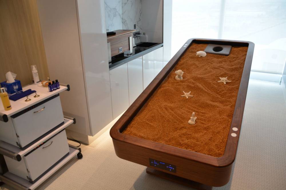 199648 Celebrity edge spa