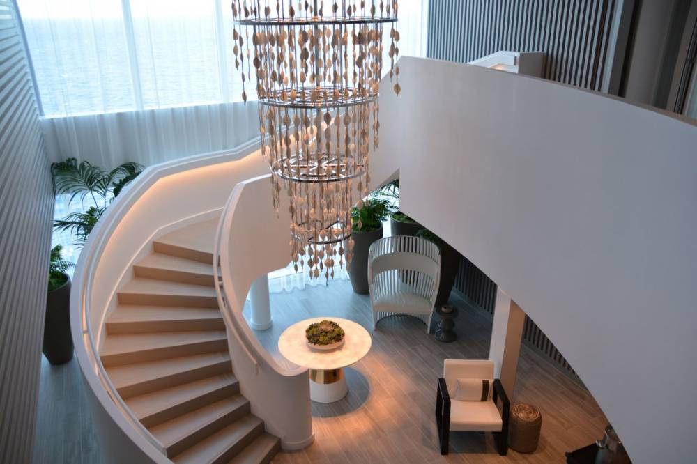 199660 Celebrity edge spa