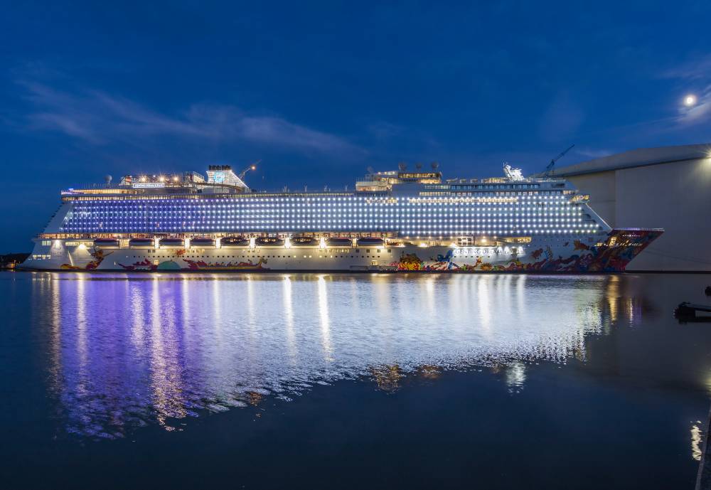 201037 genting dream