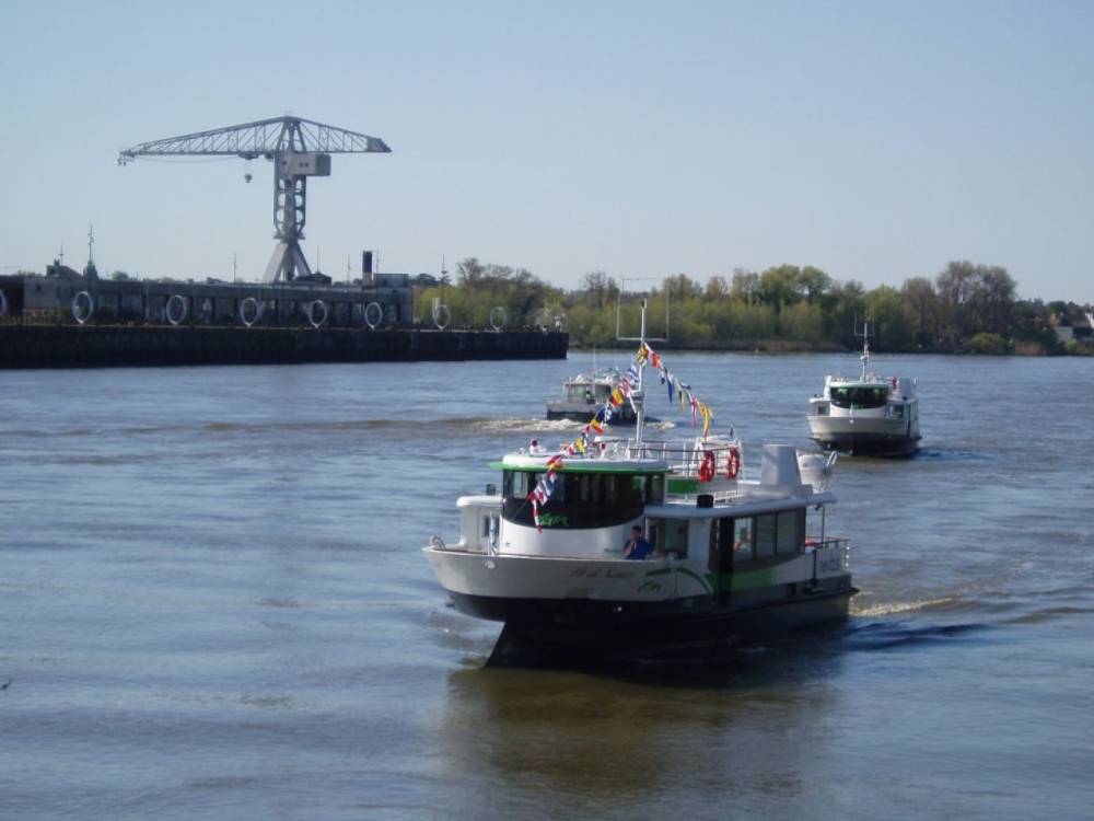 203222 Kersea Finistmer navibus