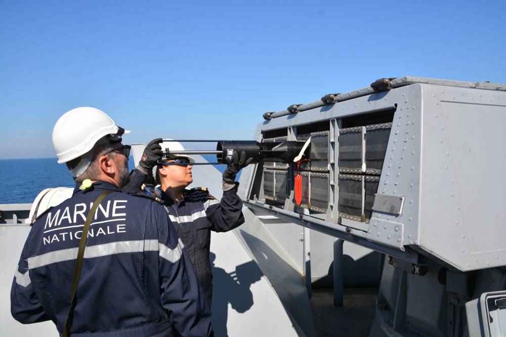 206056 fremm auvergne slat canto leurre