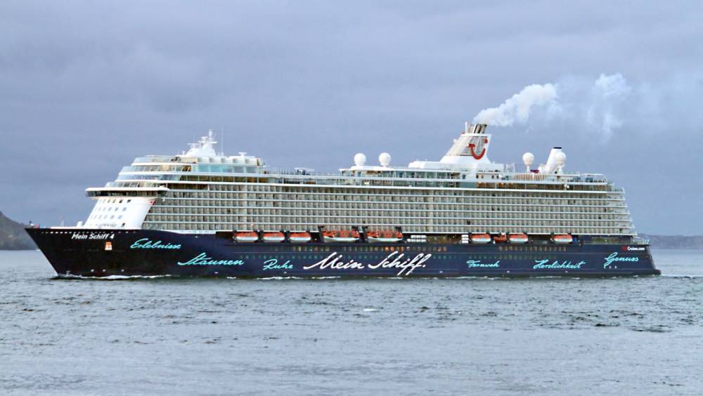 207285 tui mein schiff 4