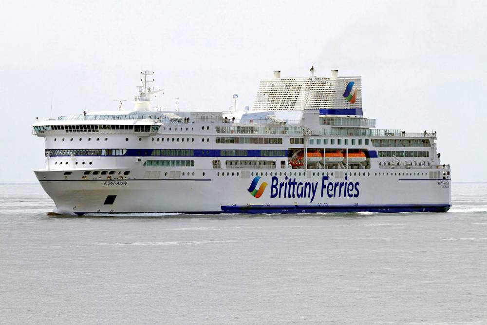 208083 brittany ferries pont aven