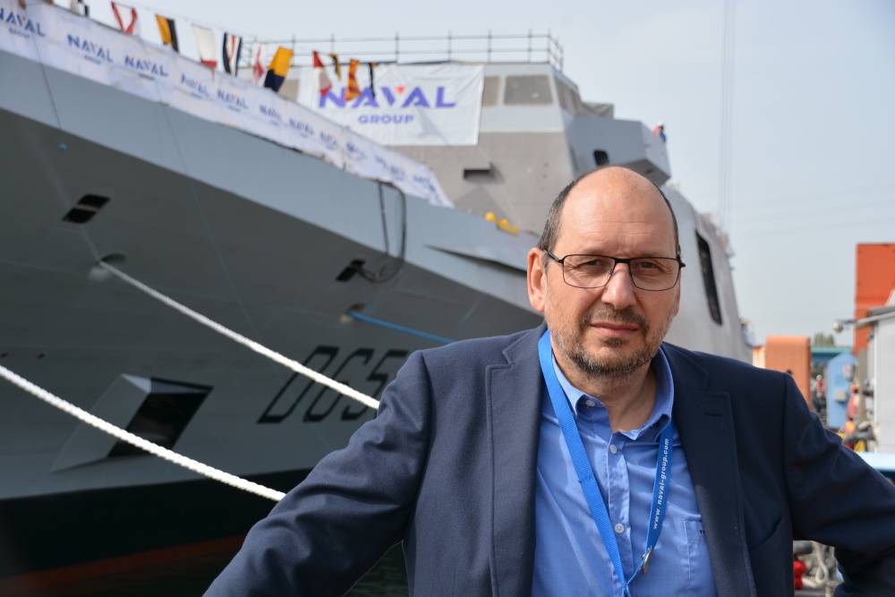 208810 naval group lorient moser