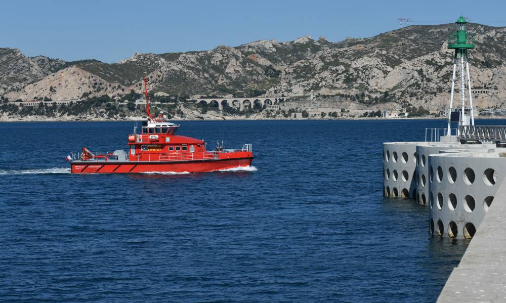 212104 marins-pompiers bpl nateau pompe matelot louis colet