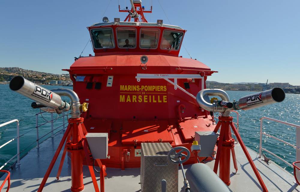 212137 marins-pompiers bpl nateau pompe matelot louis colet