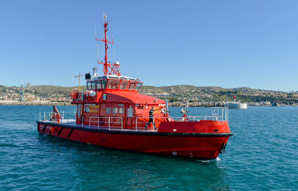 212143 marins-pompiers bpl nateau pompe matelot louis colet