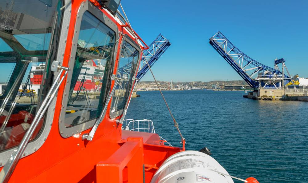 212159 marins-pompiers bpl nateau pompe matelot louis colet