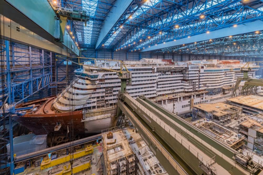 215580 meyer werft iona p&o