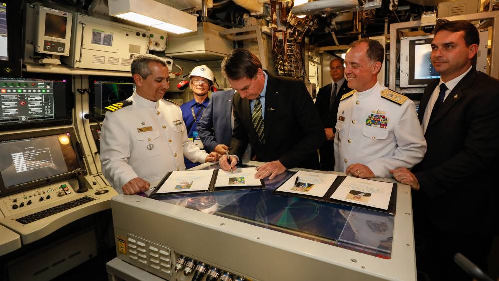 217660 bresil scorpene humaita bolsonaro riachuelo