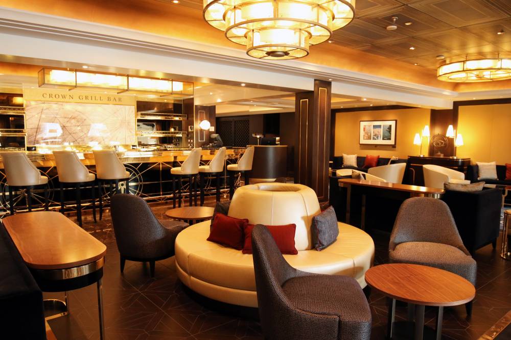 219364 sky princess bars lounges