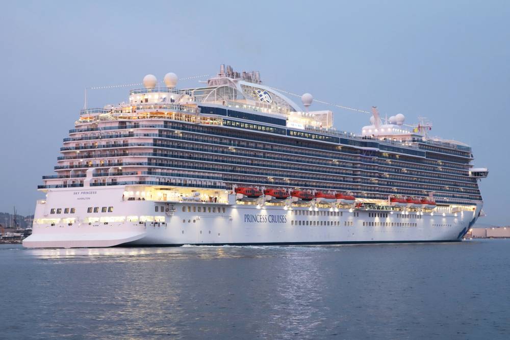 218836 sky princess