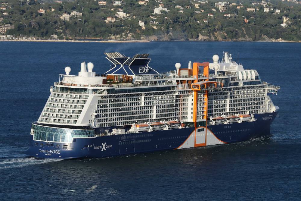 218832 celebrity edge