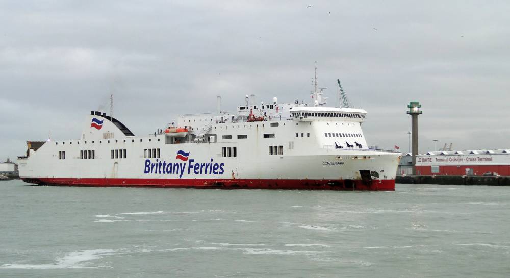 221332 brittany ferries connemara