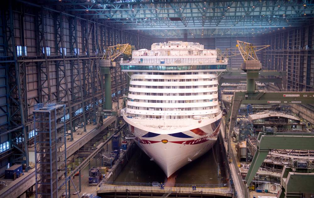221778 meyer werft iona p&o
