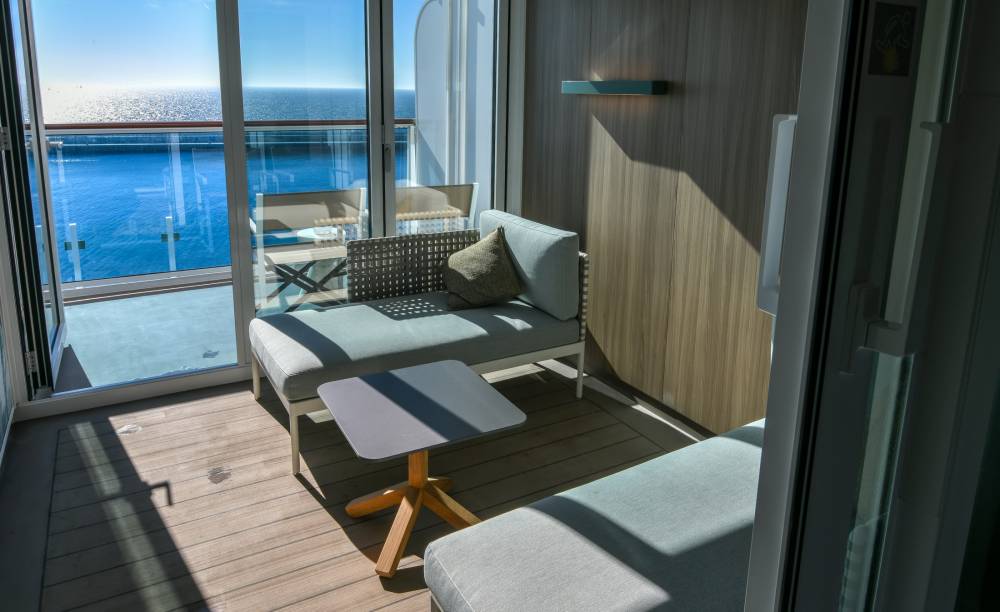 223384 costa smeralda cabines