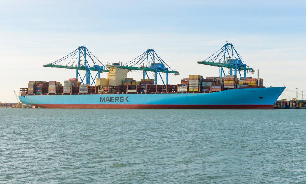 223037 evelyn maersk seayard fos