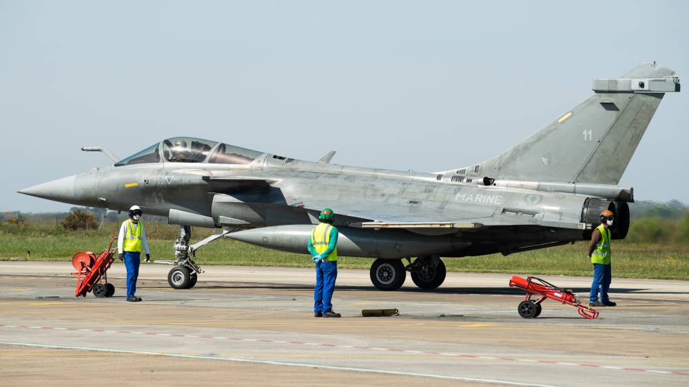 225423 covid rafale cdg