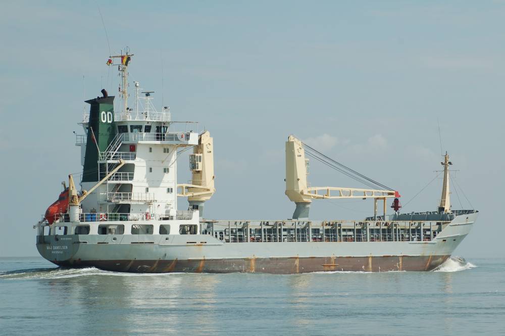 225724 umag cayenne sistership Maj Danielsen