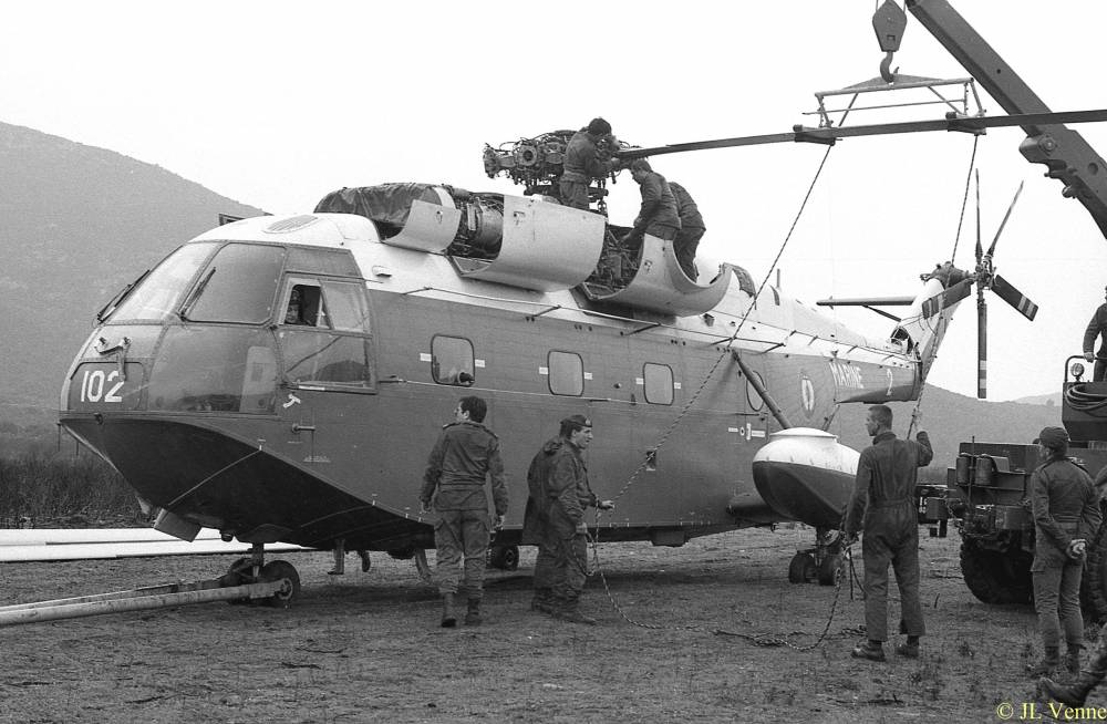226109 super frelon galeria depose pales