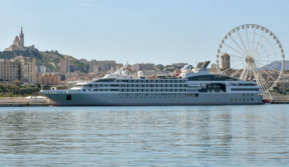 227037 marseille ponant le lyrial