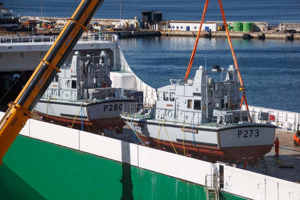 228582 HMS Pursuer et HMS Dasher gibraltar Hurst Point