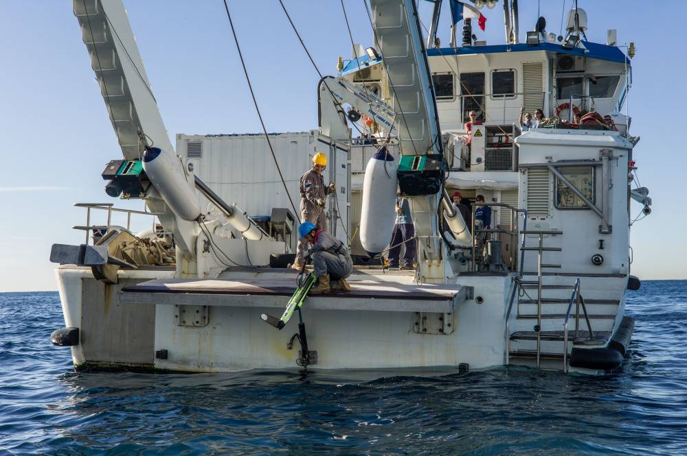 Le navire scientifique « Alfred Merlin » se dévoile à La Ciotat