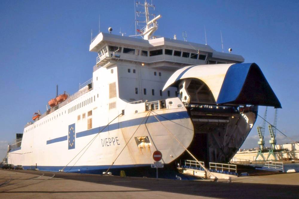 232766 ex Girolata