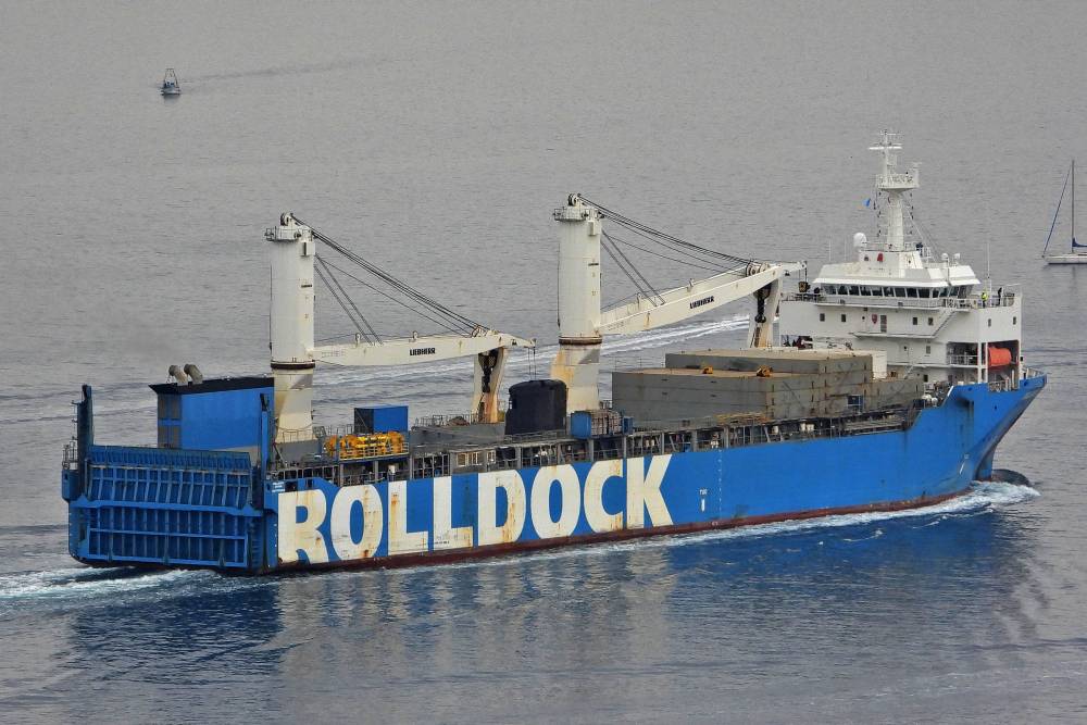 240879 perle rolldock storm depart