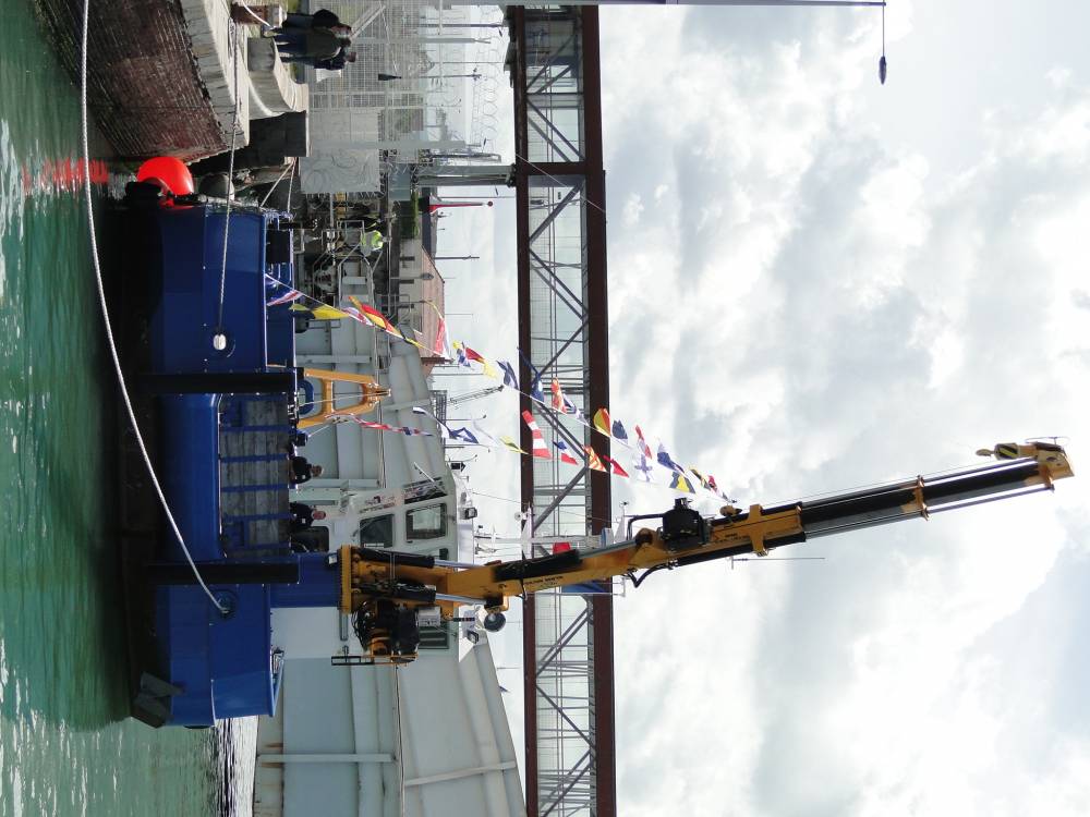 252073 inauguration benthos le havre