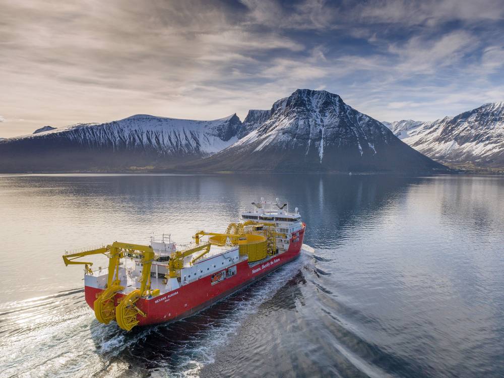 252424 Ulstein Nexans Aurora