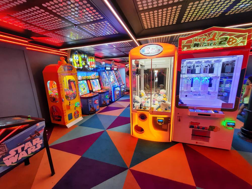 257169 costa smeralda sport spa enfants