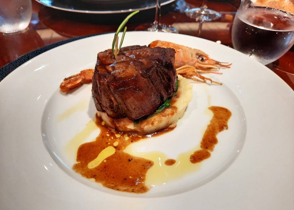 257078 costa smeralda restaurants