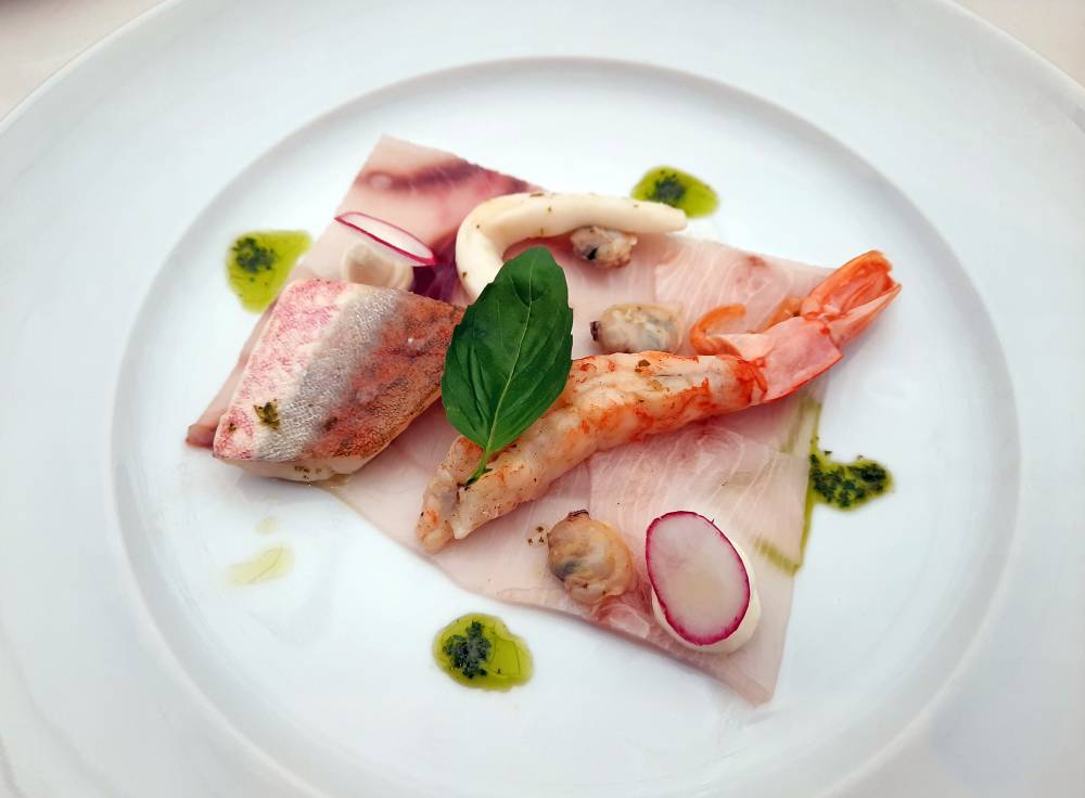 257113 costa smeralda restaurants