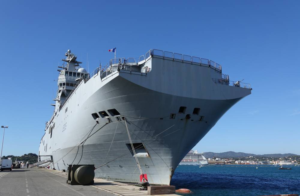 257531 dixmude emmanuel mocard