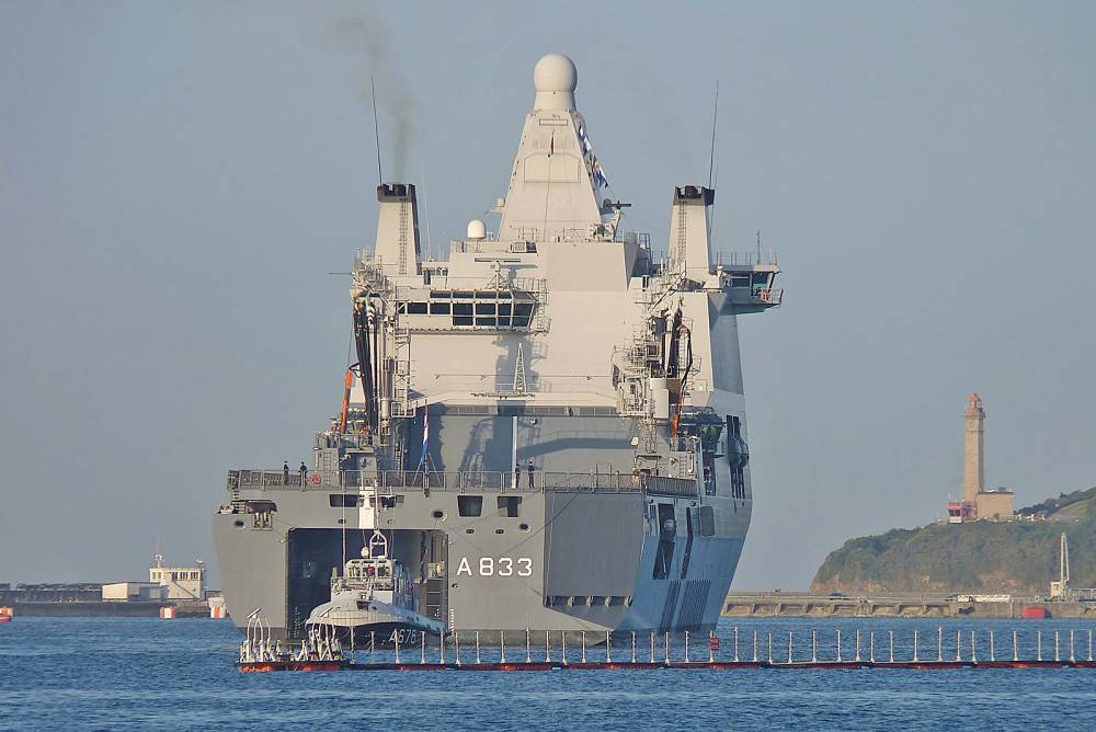 259784 pays bas neerlandais karel doorman