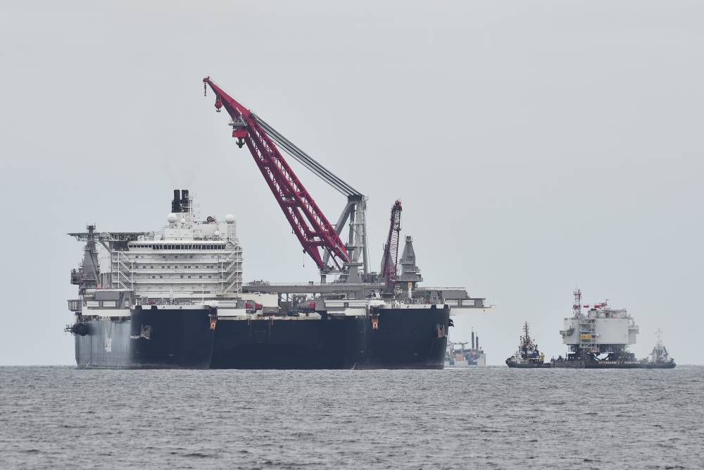 259226 pioneering spirit sous station saint-nazaire