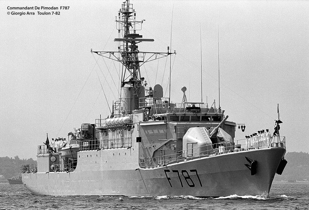 259698 avisos A69 commandant de pimodan 1982
