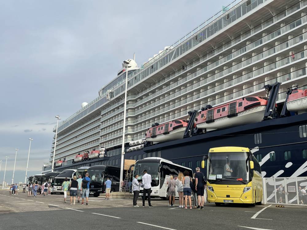 261184 la seyne mein schiff 2