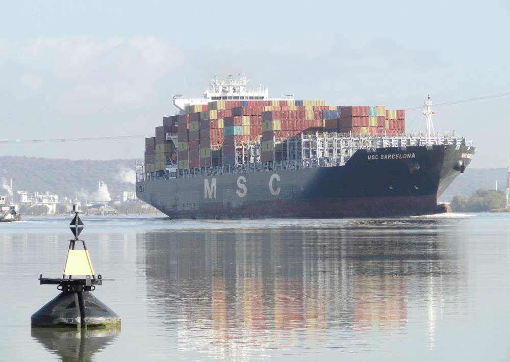 266599 msc barcelona seine