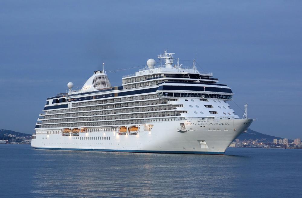 268303 seven seas splendor