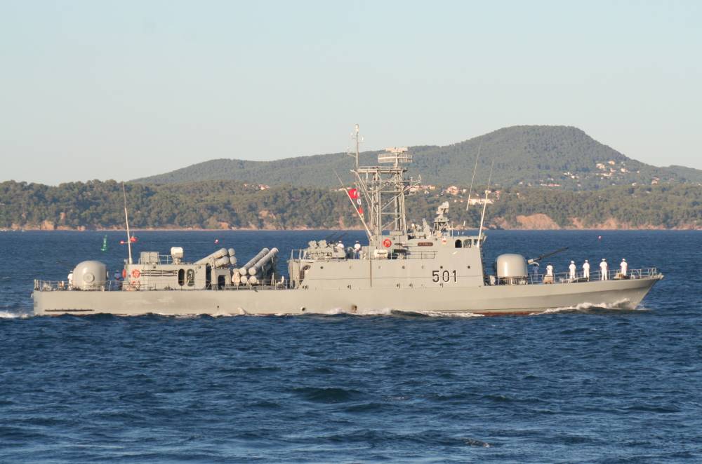 268029 combattante Tunisie La Galite 2014 