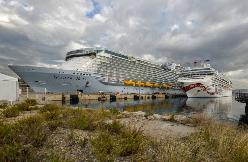 266801 wonder of the seas marseille