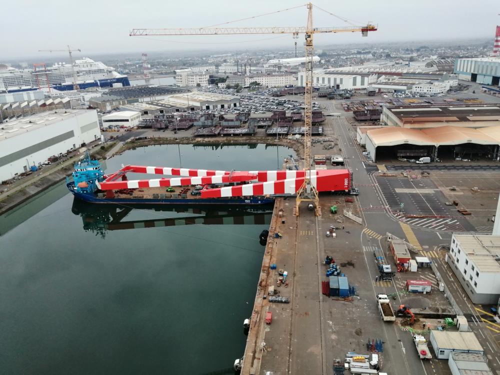 269767 chantiers de l'atlantique portiques THP