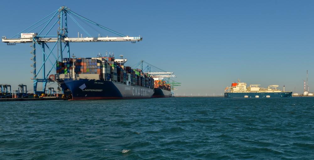 274757 gnl soutage avitaillement gas vitality cma cgm bali eurofos