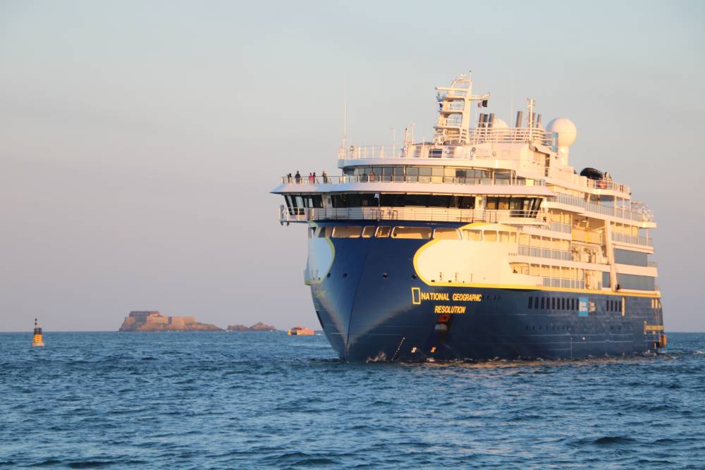National Geographic Résolution Saint-Malo accueille le National Geographic Resolution | Mer et Marine