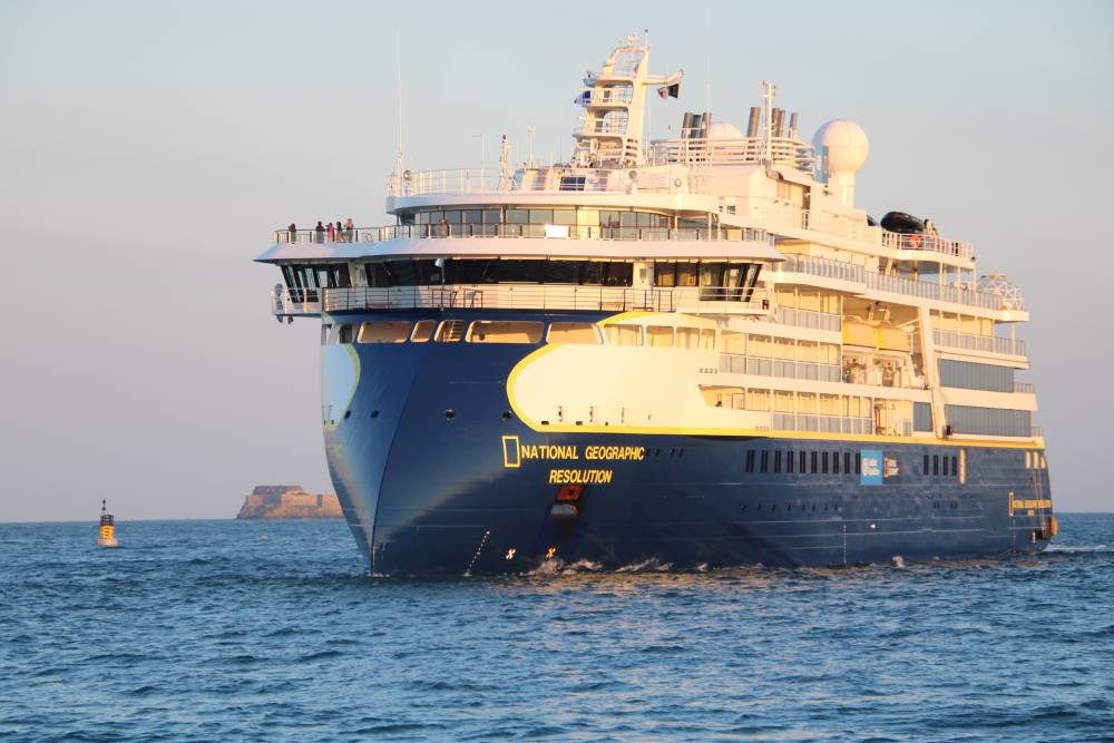 National Geographic Résolution Saint-Malo accueille le National Geographic Resolution | Mer et Marine