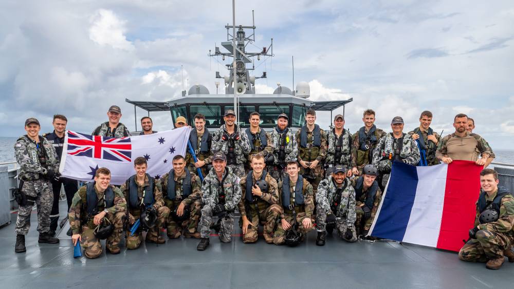 Jeanne d’Arc : le PHA Dixmude et la frégate La Fayette sont rentrés à ...