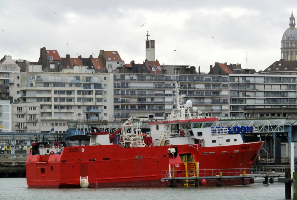 SeaOwl : le Minck, ex-Apollo Moon, remis à l’eau à Boulogne | Mer et Marine