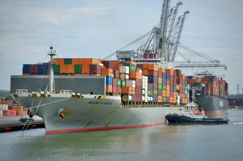 Hanseatic Global Terminals commande 14 cavaliers pour le terminal ...
